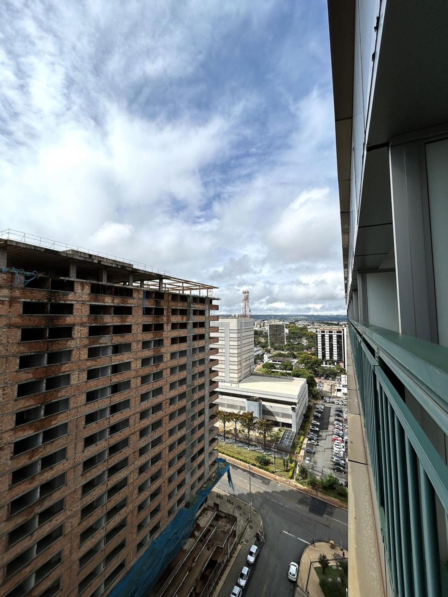 F1611 Em Asa Norte Apartamento Brasília